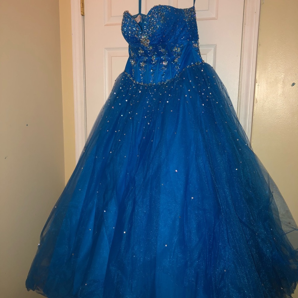 Pageant dress